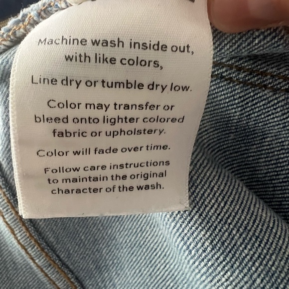 NWT Frame Le High Straight Tie Waist Raw Hem
Jeans Size 25 - Picture 8 of 15